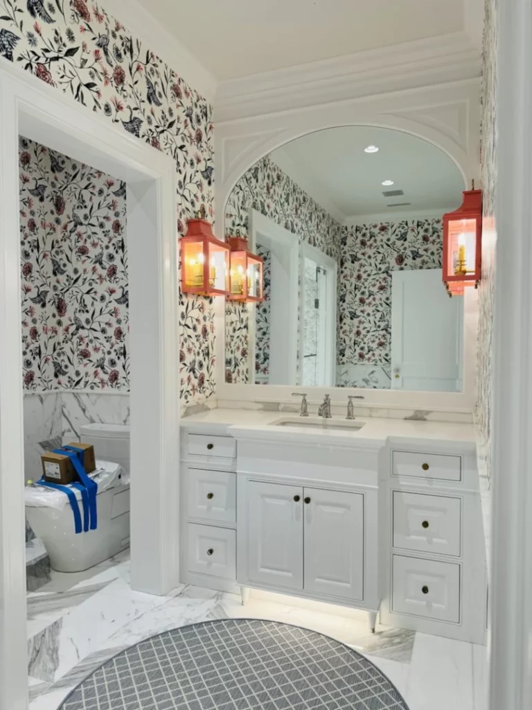 Bathroom(Flower Wallpaper)